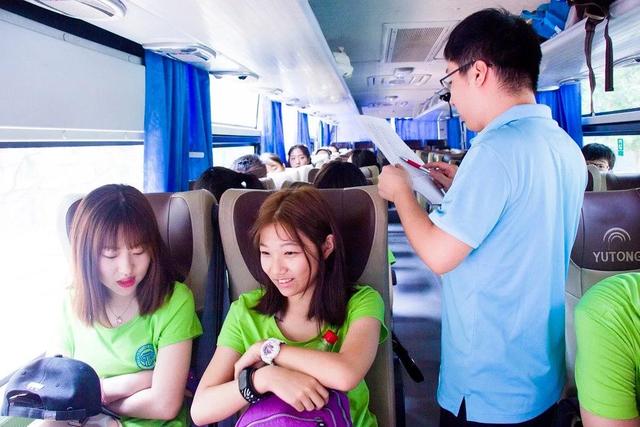 等了这么久,现在一睹为快!第五届国际高中衔接体验营开营仪式终于来了!