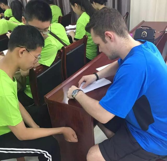 体验进行时丨看我们学得多认真!再看,我们玩得多开心!