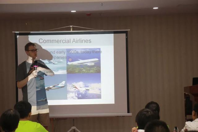 体验进行时丨看我们学得多认真!再看,我们玩得多开心!